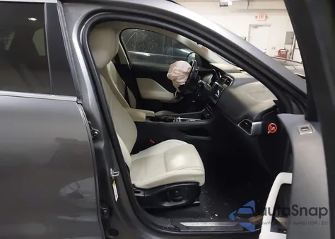 2017 Jaguar F-Pace 35T Prestige from USA, damaged, VIN SADCK2BV4HA490772